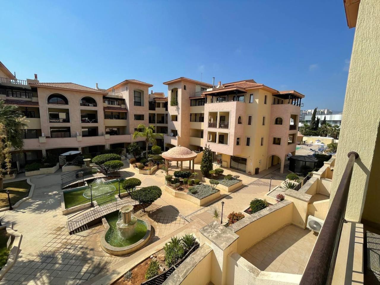 Queens Gardens Paphos ภายนอก รูปภาพ